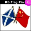 Perno della bandiera del distintivo della bandiera della Scozia Canada 10 pezzi molto Spedizione gratuita XY0049