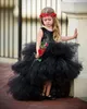 Le Cygne Princesse Filles Robes 2017 avec Paillettes Corsage Volants Jupe Robe De Bal Noir Fleur Filles Robe Hi Lo Style pour Les Mariages Pays