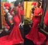 Luxury Prom Dresses 2017 Sheer O-Neck Applique med långärmad golvlängd stretch Satin Red Mermaid Formella aftonklänningar Vestido de Festa