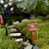 Hot Resin Sign Board Bonsai Figurines Micro Landscape Crafts Signboard Miniatyrer Fairy Garden Moss Terrarium Inredning