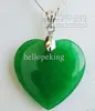 Partihandel Billiga Grön Jade Heart Shape Silver Emerald Pendant / Halsband