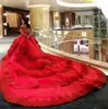 Amazing Red Lace Tiered Avondjurken Sexy Off Schouder Baljurk Prom Jurken Backless Court Train Saoedi-Arabische Formele Feestjurk Vestidos