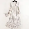 Kvinnors Sleepwear Wholesale-2021 Princess Women's White Long Pyjamas Lace Nightgown Sommar Ladies Pijamas Femininos