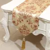 Curto Comprimento Gravado Jacquard Table Runner Europa Estilo Americano Alta End Mesa De Café Pano Fashion Simples Dining Tapetes 150x33 cm