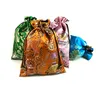 Luxury Jacquard Stor Silk Brocade Pouch Drawstring Presentförpackning Väska Smycken Hantverk Bra Underkläder Förvaring Pocket Sko Dammsugare 3 Storlek