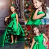 Scoop Décolleté Vert Fleur Filles Robes Retour Fermeture Éclair Haut Bas Fermeture À Glissière Avec Ceintures Custom Made Formelle Robes De Soirée Filles Pageant Robes