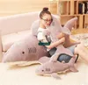 Dorimytrader 180 cm Riesige Weichtiere Shark Plüschtiere Gefüllte Fluffy Sea Animal Bite Sharks 71 '' Kinder Spielen Puppe Liebhaber Geschenk DY60388