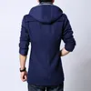 Partihandel-Woqn Trench Coats Män 2016 Vinter Mode Tjock Jackor Fleece Slim Fit Hooded Coat Long Casual Plus Size Men's