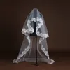 Pas cher Tulle Blanc Voiles De Mariée Vente Chaude Longueur Du Bout Des Doigts Une Couche Applique Bord Robe De Mariée Accessoires