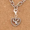 Engel met vleugels in open hart charme kreeft klauw sluiting 100 stks / partij Tibetaanse zilveren kralen sieraden DIY C933 15.9x32mm