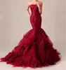 2017 Nowa seksowna Burgundia Syrenki Prom Dresses z Sweetheart Pleats Długość Formalna Wieczorna Suknia BM04