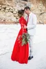 Romântico 2017 Vestidos De Casamento Vermelho País Boêmio Ilusão Pescoço V Manga Longa Chiffon Vestidos De Noiva Custom Made China EN7223
