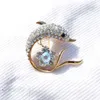 Quality Shiny Crystal Rhinestone Flower Cute Dolphin Brooch Pins for Women Wedding Bride Bouquet Brooches Jewelry 18K Real Gold Plated