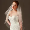 2019 Bröllop Bröllop Handgjorda Flera lager Beaded Crescent Edge Bridal Tillbehör Veil 1m Lång vit färg med kam