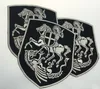 Top -Qualität Knight Warrior Shield Sticked Patch Georger auf Pferd Slay Dragon Cross Shield Christian Patch Silber Stickerei Weste Abzeichen