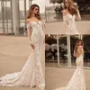 어깨 웨딩 드레스에서 긴 소매 Berta Bridal Sweetheart Neckline 우아한 섹시한 오픈 로우 백 LCE 아플리케 웨딩 드레스