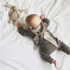 Nyfödd spädbarn baby flicka pojke kläder söt 3d kanin öra romer jumpsuit playsuit höst vinter baby rompers en bit outfits barn kläder