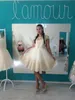 Cap Sleeve Fashion Homecoming Dresses with Gold Beads Appliques A Line Tiers Tulle Ball Gowns 15 Girls Prom Party Gowns Cocktail Dresses