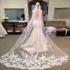 Hot Koop 3 Meter Lange Tulle Bruiloft Accessoires Kant Sluier Bruidsluiers Wit / Ivory Cathedral Wedding Sluier met Kam Bruid