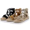 Modelos femininos de verão solas de couro sapatos planos rendas dedos expostos sandálias borla 34-42