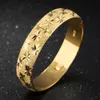 Tjock Bröllop Bangle 18K Gul Guld Fylld Kvinnor Bangle Armband Skuren Star Solid Smycken Diameter 6cm, 15mm bred