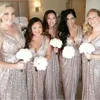Şampanya Derin V Boyun Uzun Gelinlik Modelleri Sparkly Sequins Kat Uzunluk Düğün Konuk Partisi Törenlerinde Ucuz Custom Made Yapılan Onur Elbiseleri