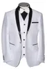 Vente en gros- 2016 Ivoire Veste Avec Noir Satin Revers Marié Tuxedos Garçons D'honneur Meilleur Homme Costume Hommes Costumes De Mariage Veste + Pantalon + Noeud Papillon