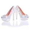 أحذية الزفاف المصنوعة يدويا لؤلؤة بيضاء مع كريستال أحذية الزفاف رائع المرأة حزب مضخات منصة أحذية عالية الكعب الحب