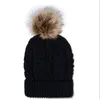 熱い女性の冬の暖かい手のニットのフェイクの毛皮のポンポンズビーニーの帽子高品質の暖かいウールニットビーニースカリーウールハットビーニーDHL無料
