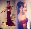 Nova Longo Da Dama de Honra Vestidos para As Mulheres 2017 Lace Off Shoulder Sereia Trem Da Varredura Espartilho Vestidos Dama de Honra Botão Coberto Voltar Trem Da Varredura