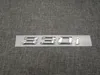 Autocollant d'emblème d'insigne de mot de lettres de nombre de chrome d'arrière-plan pour BMW 3 Series 330i