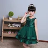 2017 Puffy Green Tulle Flower Girl Abiti da festa di nozze Abito da ballo con fiocco in paillettes Abiti da prima comunione Abiti da battesimo per 1 anno di compleanno