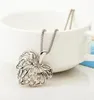 Fashion Popular Hollow Crystal Necklace Heart Pendant Necklace