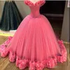 Lindo hot pink quinceanera vestidos feitos à mão flores princesa bola vestido de baile doce 16 vestido pageant vestido de baile de máscaras barato para venda