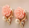 Biżuteria Nowy Marka Design Alloy Rose Pearl Stud Kolczyki dla kobiet 2017 Nowe akcesoria G544