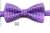 18 Farben Neue Kinder Bowties Kinder Krawatten Fliegen Jungen Fliege reine Farbe Bowtie Sterne Karo Polka Dot Streifen Kostenloser Versand