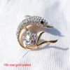 Kvalitet glänsande kristall rhinestone blomma söta dolphin brosch pins för kvinnor bröllop brud bukett broscher smycken 18k riktigt guldpläterad