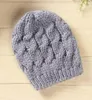 Le vendite calde adattano le protezioni del cappello del Beanie del cranio del Crochet lavorate a maglia calde di inverno degli uomini delle donne mescolano i colori 12pcs/lot