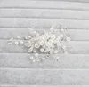 2019 Copricapo da sposa moderno Accessori da sposa Piatto di perle a mano Gioielli in cristallo da sposa Bastoncini per capelli per la festa Shining6985929