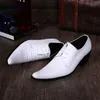 Mode coréenne Chaussures Hommes chaussures pour hommes pointues Hauteur augmentée britannique chaussures de coiffeur masculin chaussures en cuir pour hommes mariage blanc