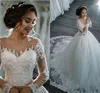 Vintage Mermaid 2018 Lace Wedding Dresses Low Back Sexy V Neck Appliques Backless Wedding Gowns Tulle Sweep Train White Beach Brid9622399