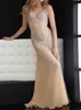 Luxuriöse Abendkleider, sexy, rückenfreies Meerjungfrau-Abschlussballkleid, weicher Tüll mit funkelnden Perlen, Pailletten, Champagner-Gold, Runway-Kleider