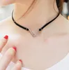 Everfast 10pc/lot big v shape Choker Necklaceブラックショートレザーロープシンプルなチョーカーカラーネックレス