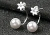 Fiore di zircone in argento sterling 925 Orecchini di perle di conchiglia La scelta degli orecchini a bottone bella signora