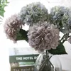 Partihandel Konstgjord Hydrangea Blomma med Flower Rod DIY Silk Tillbehör för Party Home Bröllopsdekoration 5 färger