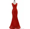 Bling Paped Vintage Kırmızı Siyah Denizkızı Akşam Elbise V Boyun Sırtı Sırtsız Süpürme Tren Ünlü Akşam Balo Gowns Gerçek PO5813354
