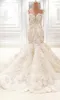 Robes de mariée en cristal de luxe Robes de Dubaï Sirène Trompette Fit et Flare Appliques de dentelle perlée Floral Agrémenté Perles Robes de mariée