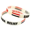 100 pcs iemen Saba relevo silicone pulseira pulseira debossed bandeira logotipo preto e branco para presente de promoção