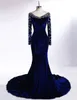 Royal Blue Velvet Evening Dresses With Long Sleeves 2022 Winter Real Photos V-neck Beaded Crystal Mermaid Sweep Train Fromal Evening Gowns