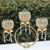 Nieuwe collectie 43cm hoogte 3-armen metalen kandelaars met kristallen hangers, glanzende gouden finish bruiloft kandelaar